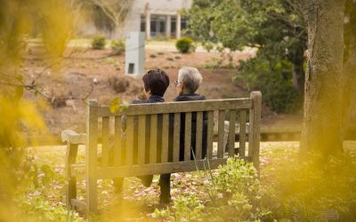 Five benefits of live-in care for dementia patients